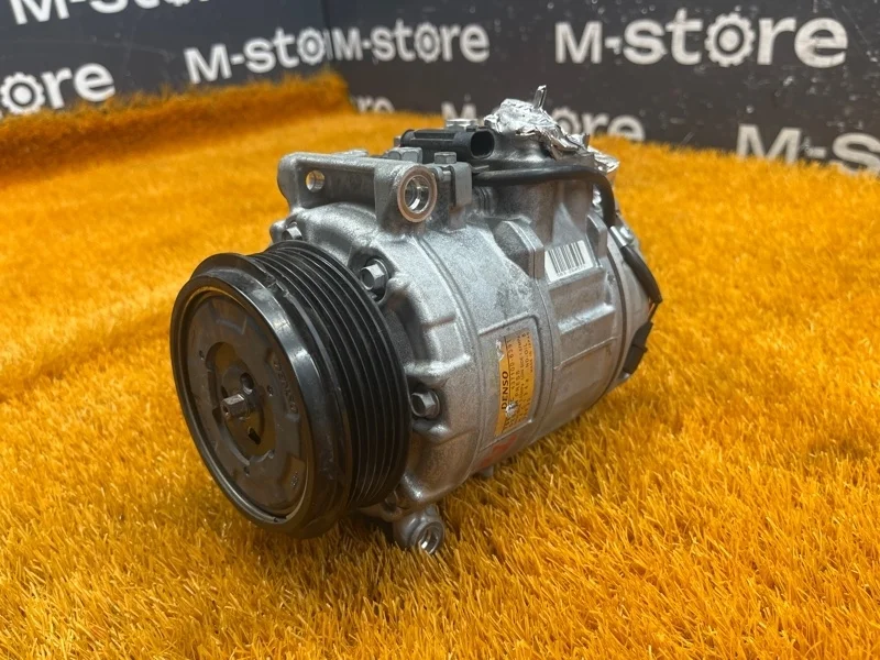 Компрессор кондиционера Mercedes-Benz V-Class 2012 A0012301711 W639 272.978