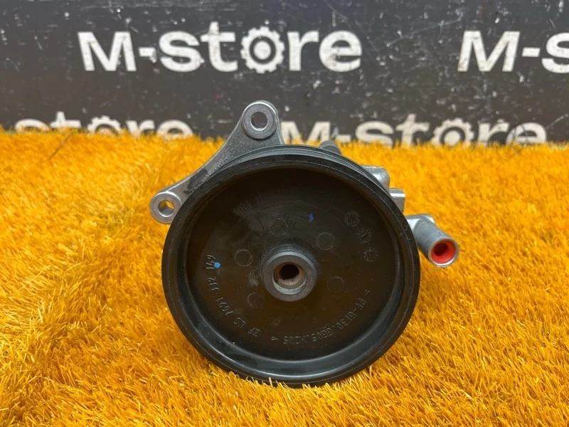 Гидроусилитель Mercedes-Benz C-Class 2010 A0064667501 W204 271.860