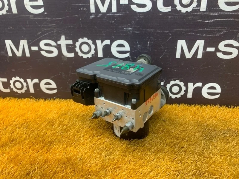 Блок ABS Mercedes-Benz C-Class 2012 A1729014100 W204 271.860