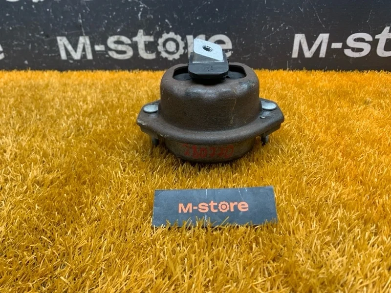 Подушка двигателя Bmw 7-Series 2002 22116754614 E66/E65 N62B44A., правая