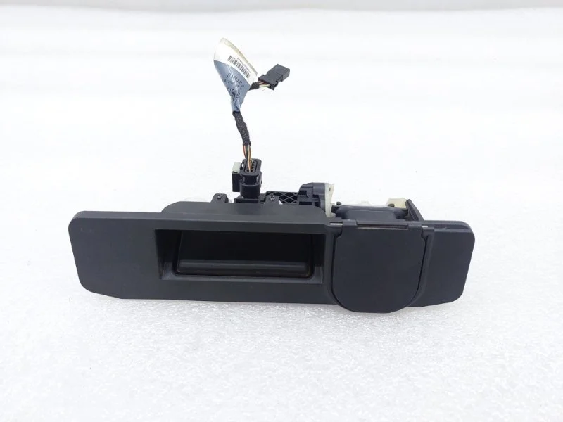 Кнопка открывания багажника Mercedes-Benz V-Class W447