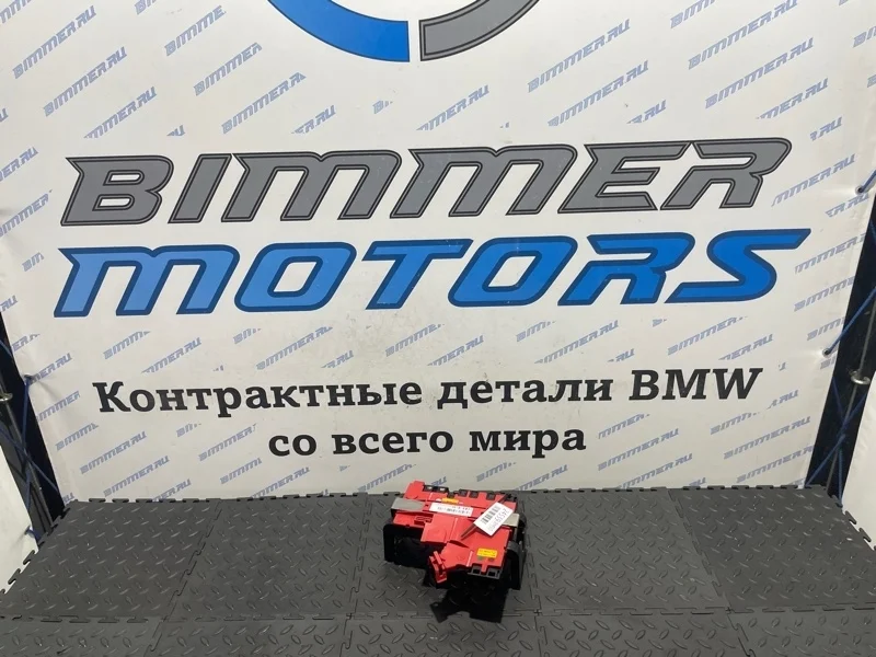 Распределитель тока B+ BMW 550iX 2014 61149240490 F10 N63B44B, задний