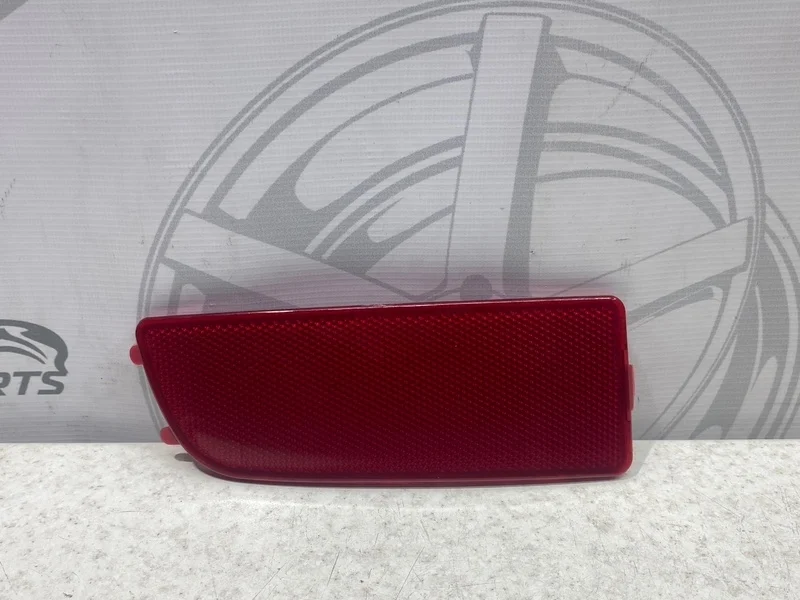 Отражатель в задний бампер левый Mercedes-benz Sprinter W906