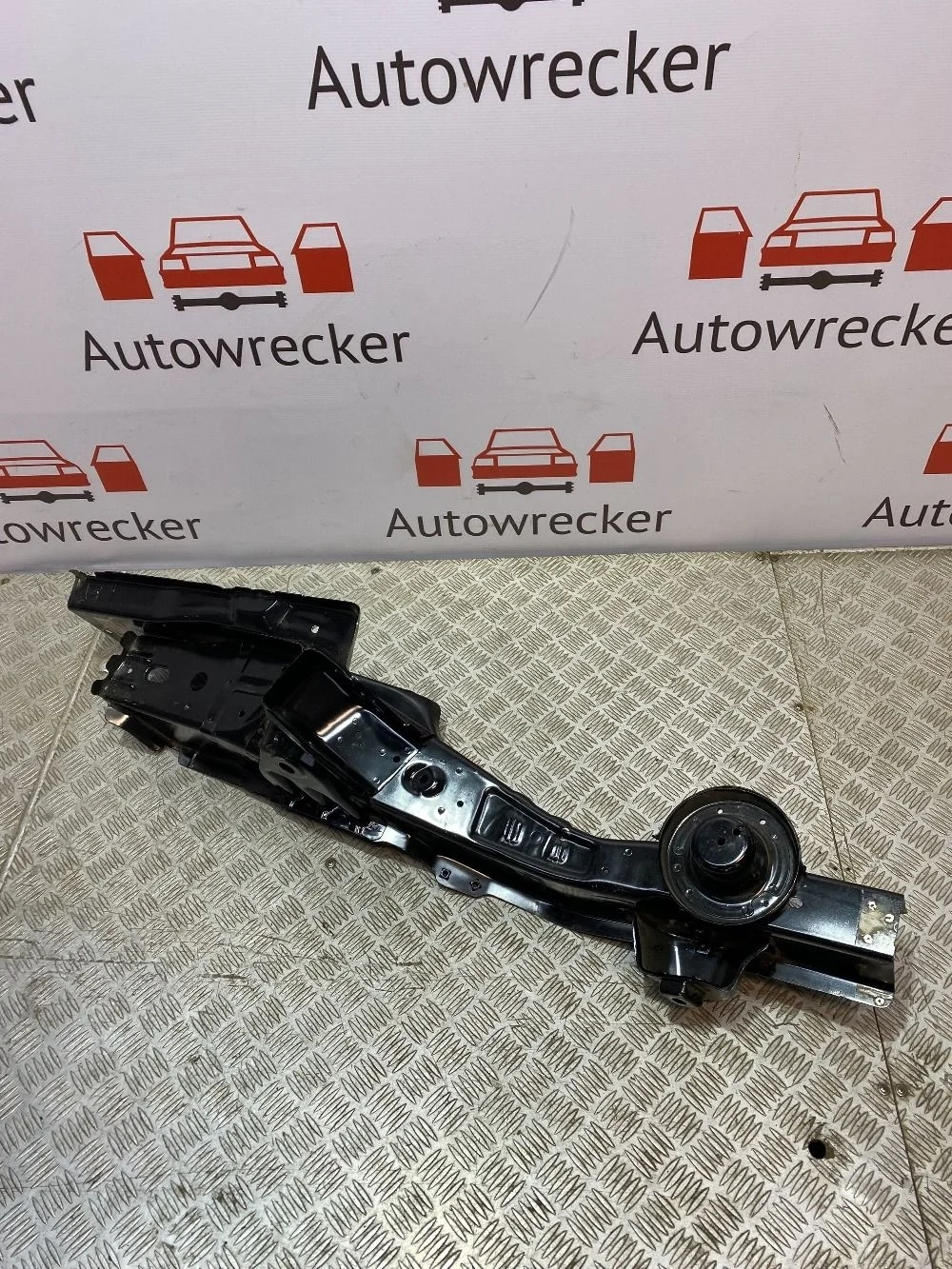 Лонжерон задний левый Kia Rio III (2011—2015)