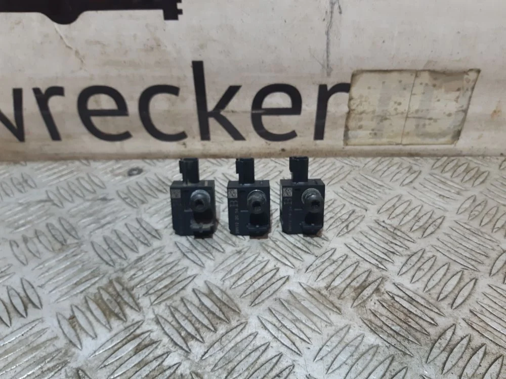 Датчик удара Chevrolet Cruze I рестайлинг (2012—2015)