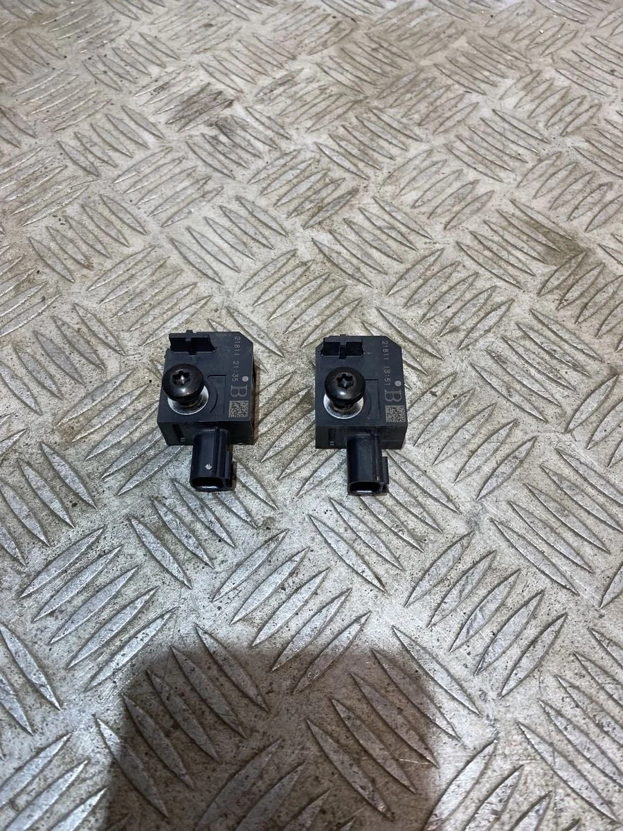 Датчик AIR BAG Opel Astra J (2009—2012)