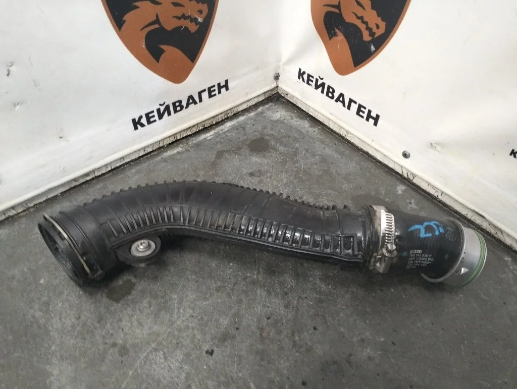 Патрубок интеркулера Volkswagen Tiguan 2012 5N