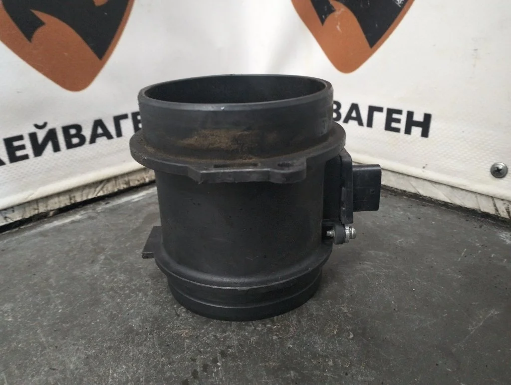 Расходомер воздуха Audi SQ5 2016 8R