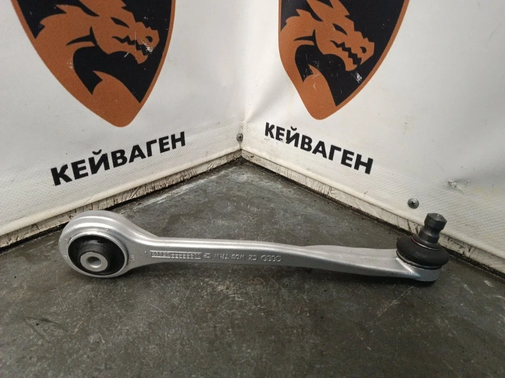 Рычаг подвески верхний Audi Q5 2008 8R