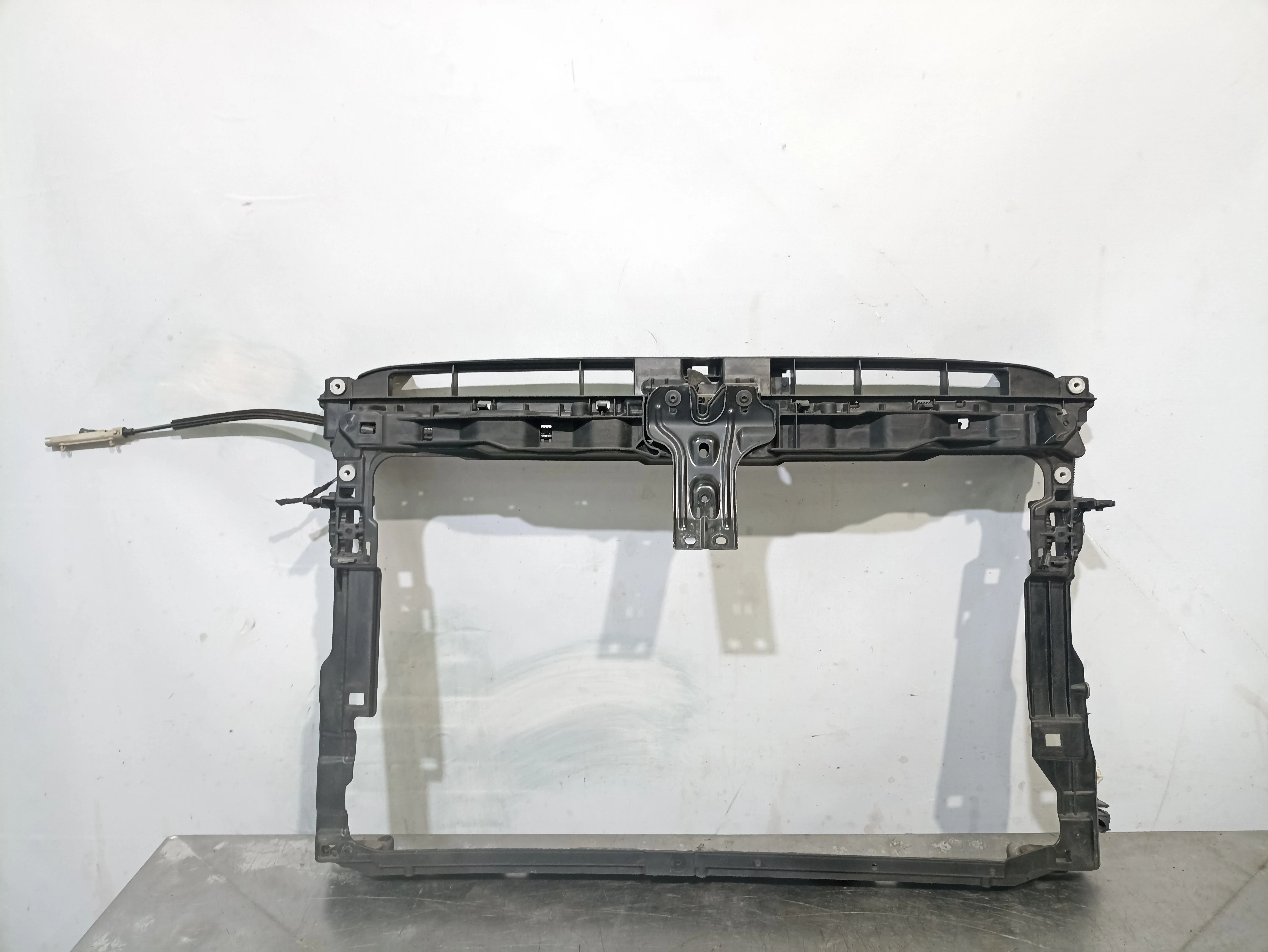 ТЕЛЕВИЗОР VOLKSWAGEN 5G0805588R серый DY355Z