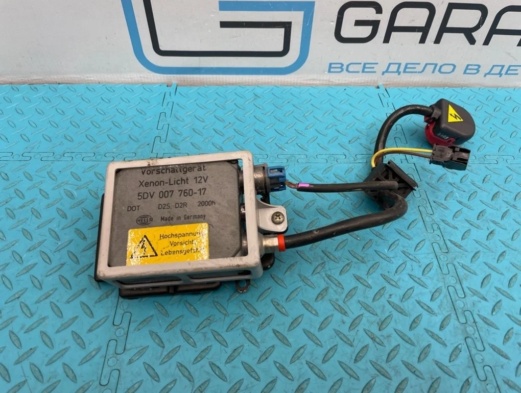 Блок розжига ксенона Mercedes-Benz E-Class 1999 A2108206326 W210 112.941 3.2, правый