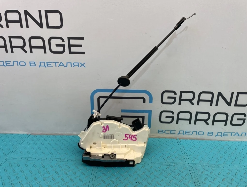 Замок двери Volkswagen Tiguan 2010 5N0839015D 5N1 CCZC 2.0, задний левый