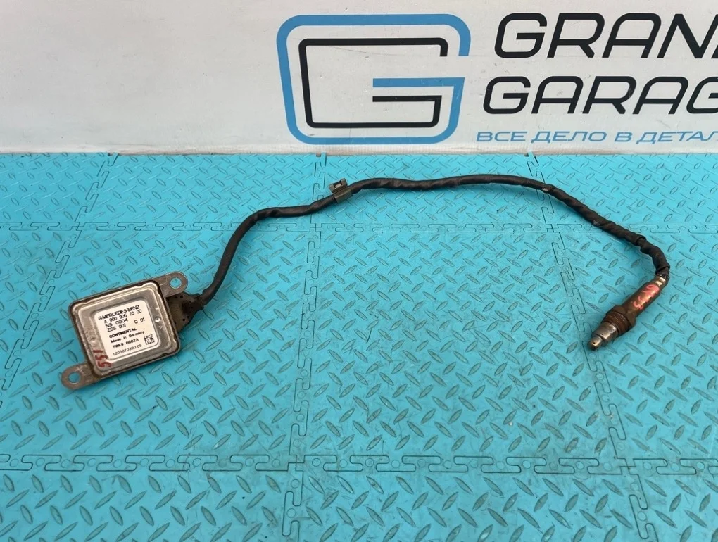 Лямбда зонд Mercedes-Benz Ml-Class 2012 A0009057000 W166 642.826 3.0