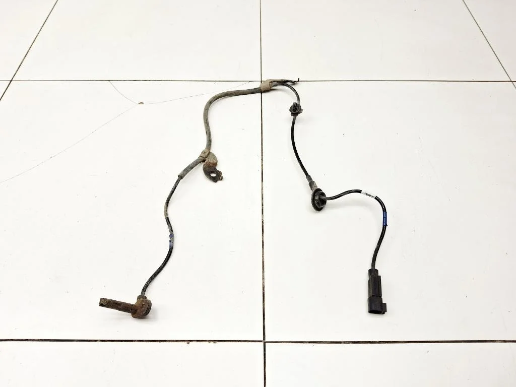 Датчик abs передний правый Mitsubishi Lancer 10 2008 CY