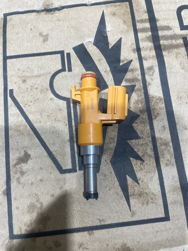 Форсунка топливная TOYOTA HIGHLANDER 2019 2320939325 GSU55 2GRFKS