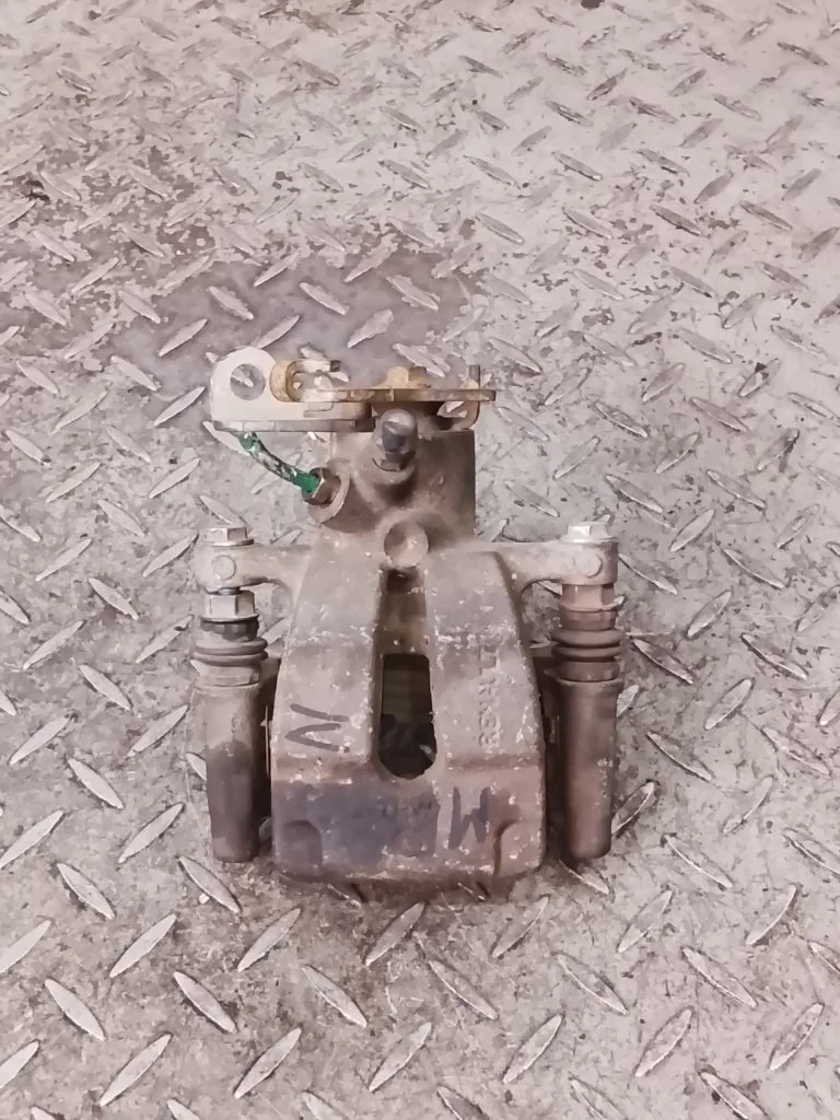 Суппорт тормозной Renault Megane 7701049108 2, задний левый