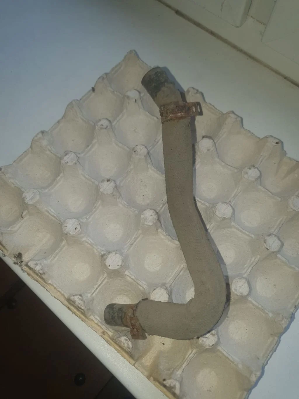 Шланг системы охлаждения Audi Q7 4L рестайлинг (2009—2015)