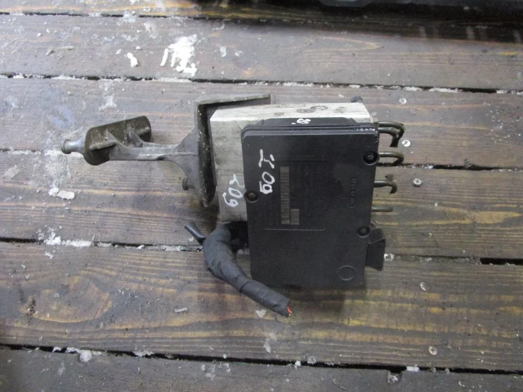 Блок ABS Mercedes-Benz