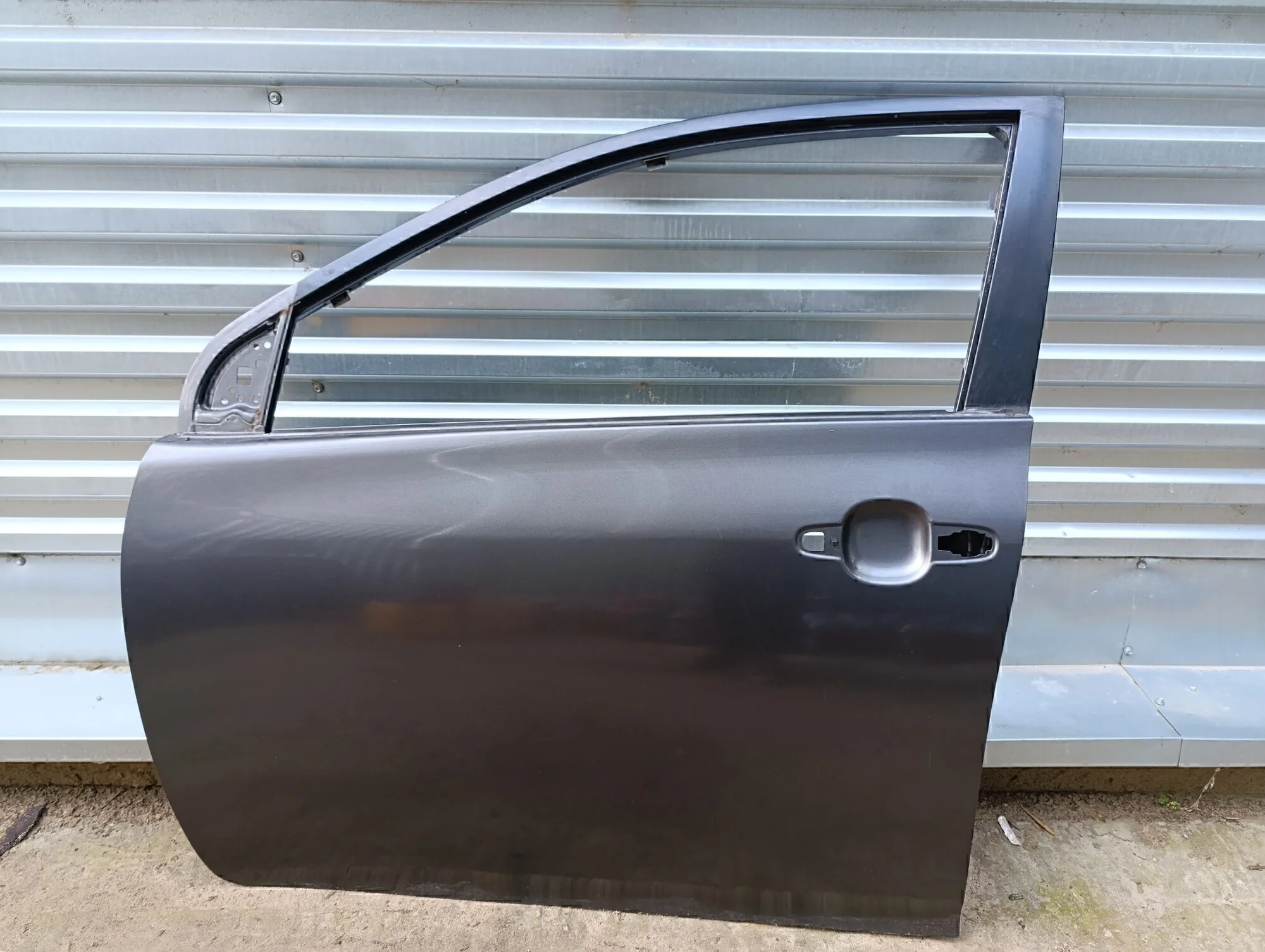 Дверь передняя левая Corolla E15 2006-2013