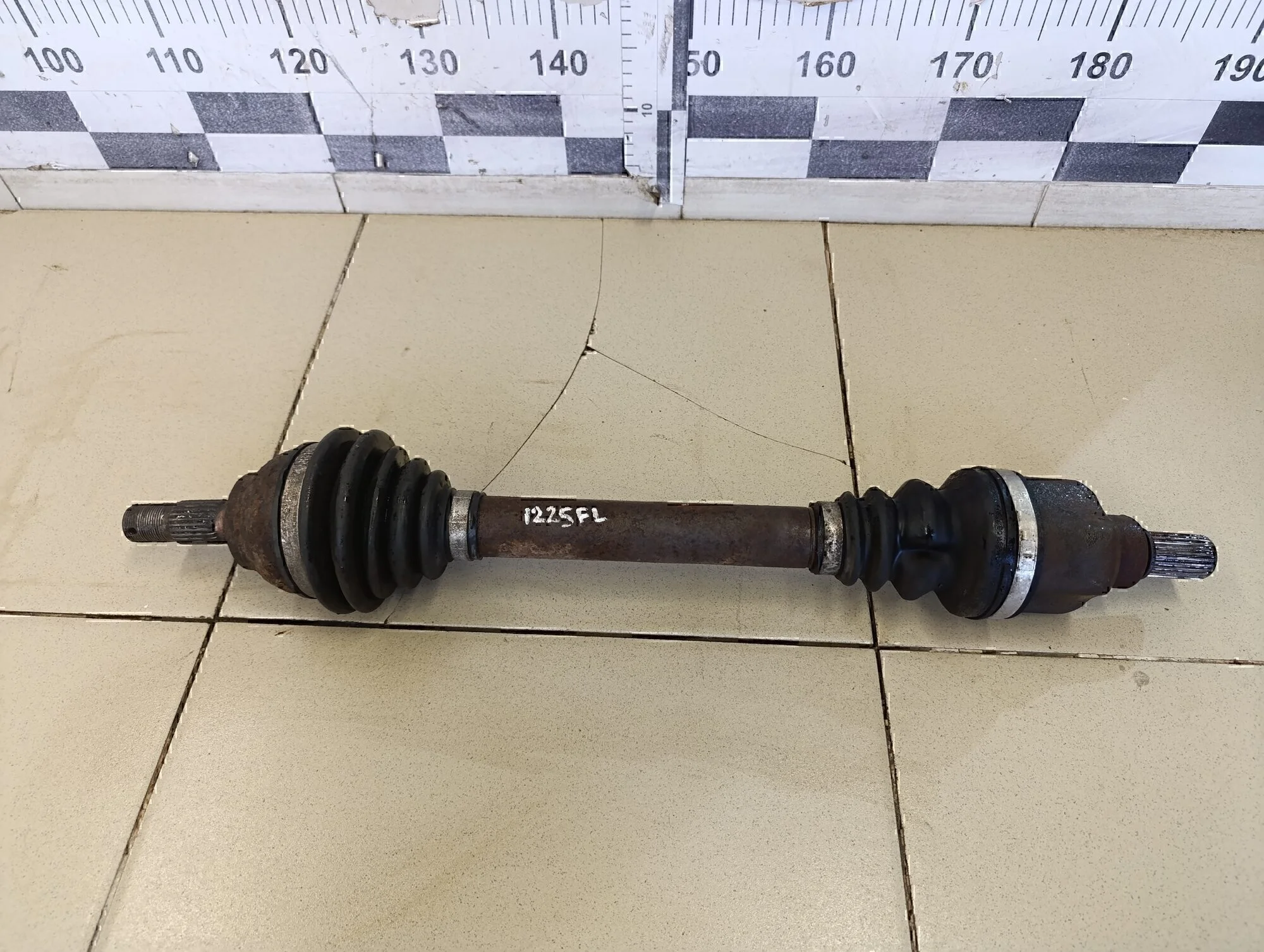 Полуось передняя левая C4 2005-2011