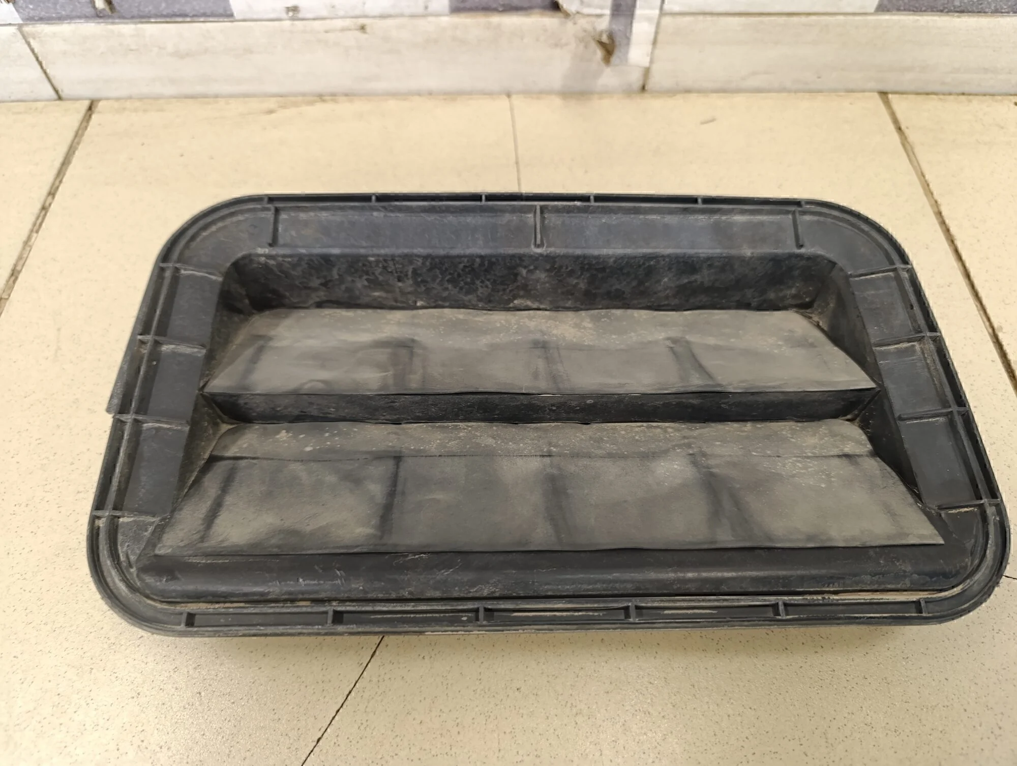 Решетка вентиляционная Camry XV40 2006-2011