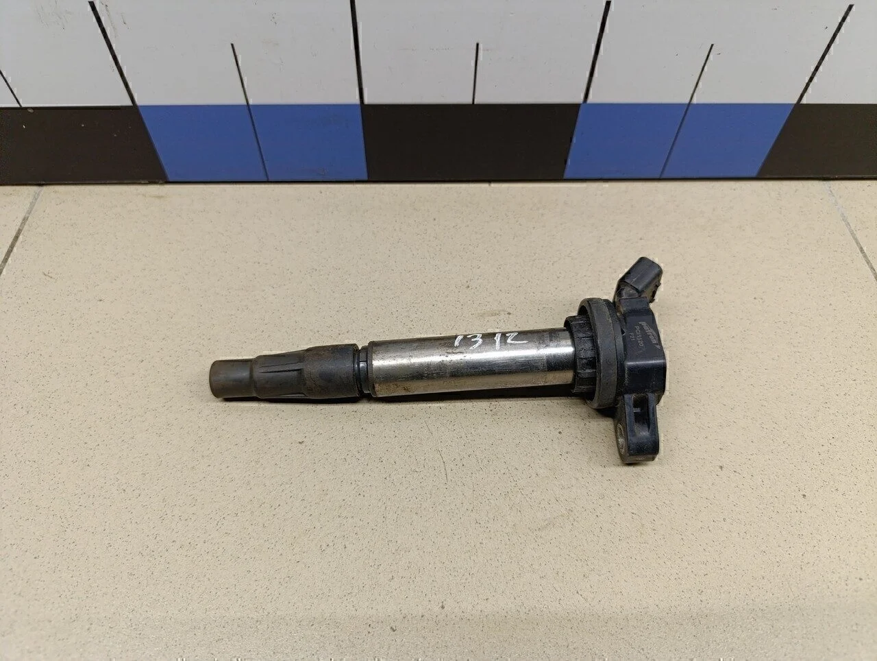 Катушка зажигания Corolla E15 2006-2013