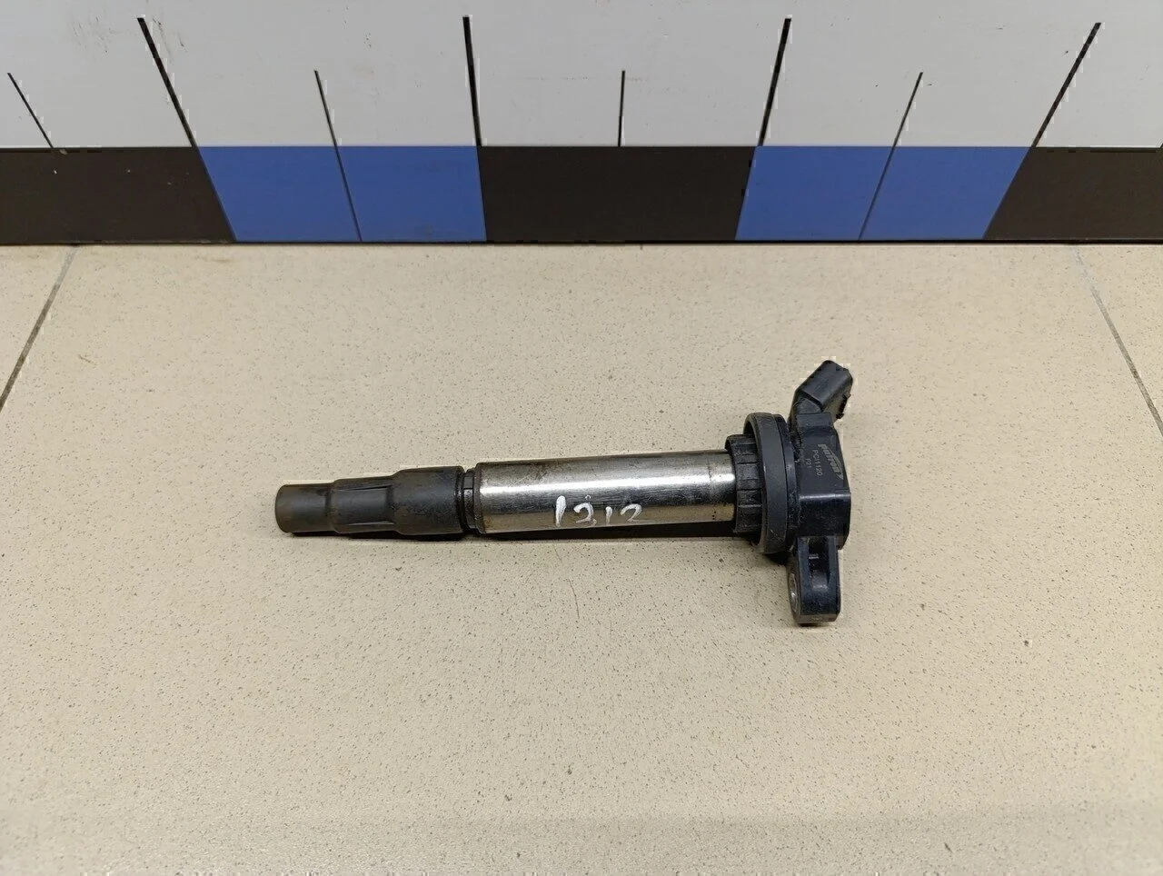 Катушка зажигания Corolla E15 2006-2013