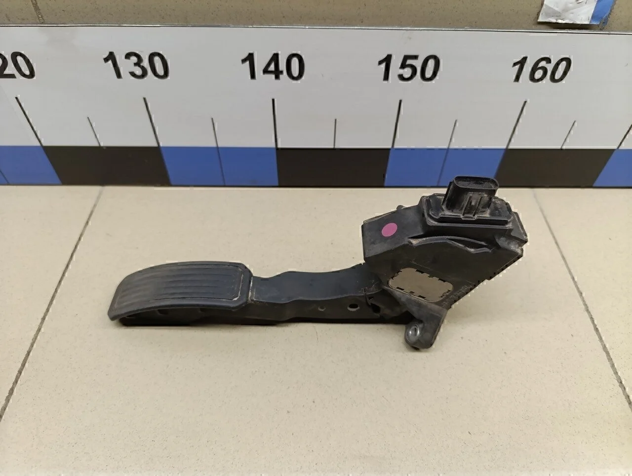 Педаль газа Corolla E15 2006-2013