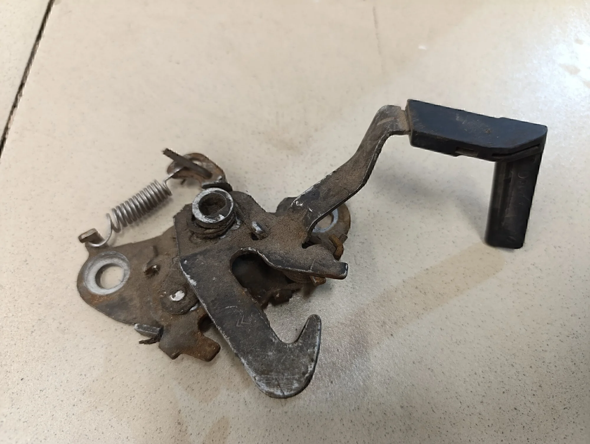 Замок капота C3 2002-2009