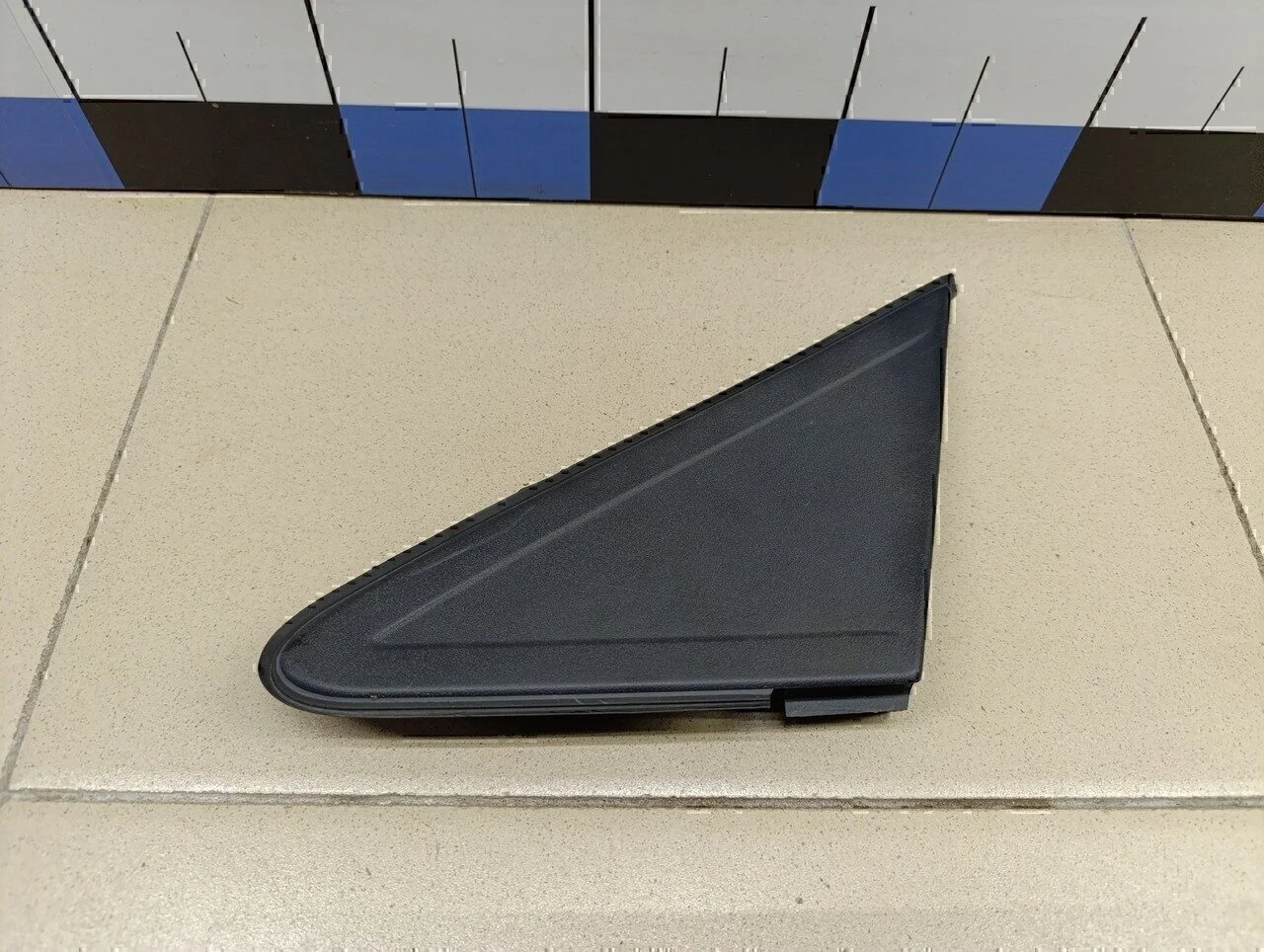 Накладка переднего крыла левого Focus III 2011>