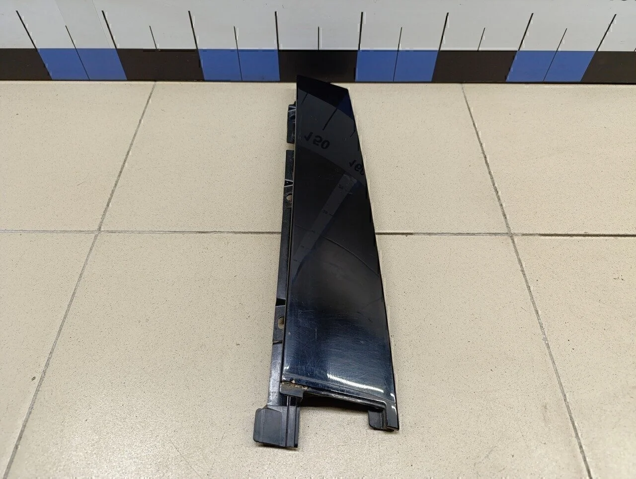 Накладка двери задней правой Focus III 2011>