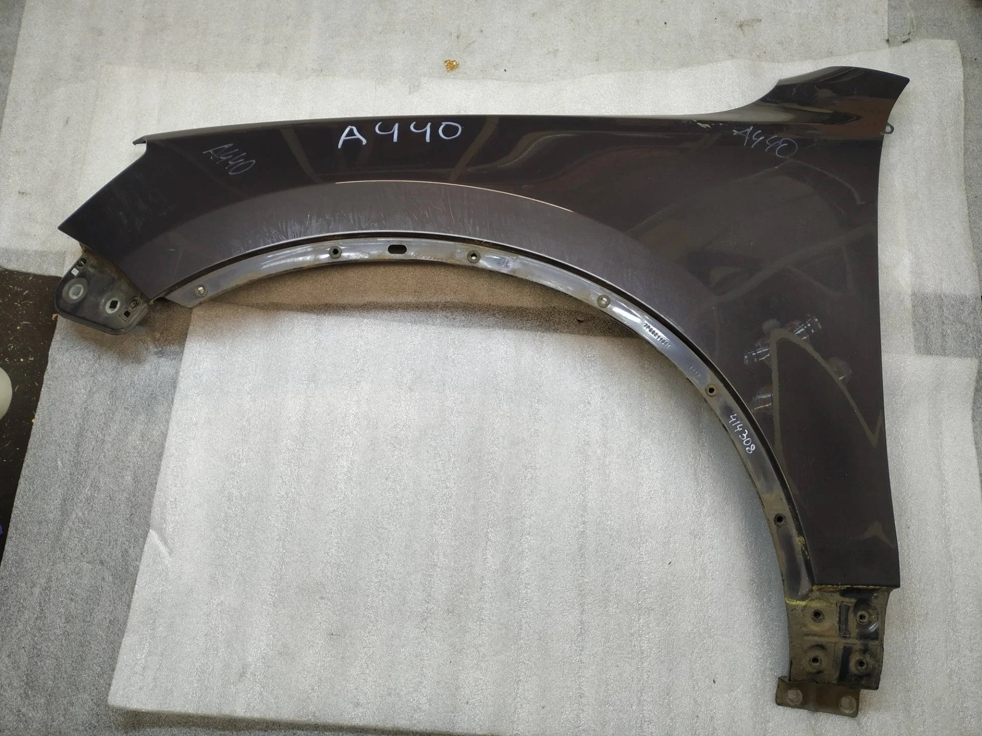 крыло переднее левое Volkswagen Touareg 2 7P6 2013