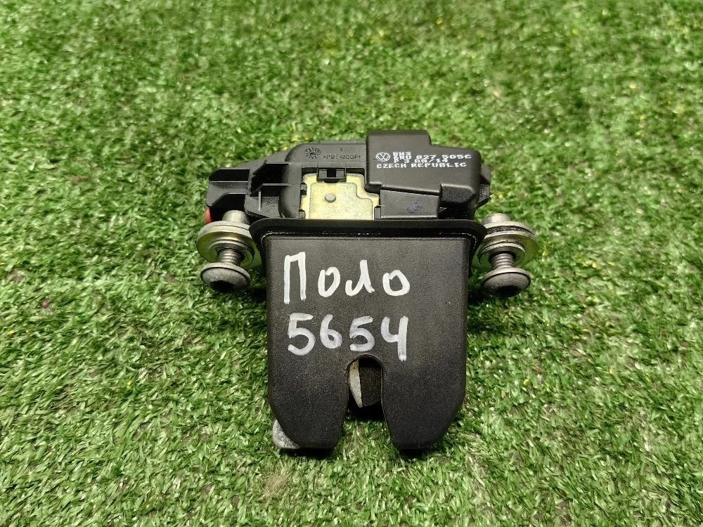 Замок багажника Volkswagen Polo 5