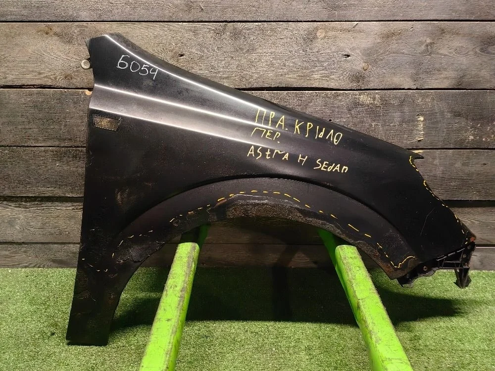 Крыло переднее правое Opel Astra H
