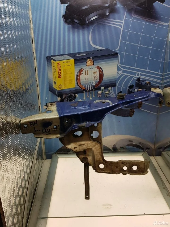 Панель фары передняя левая opel astra h