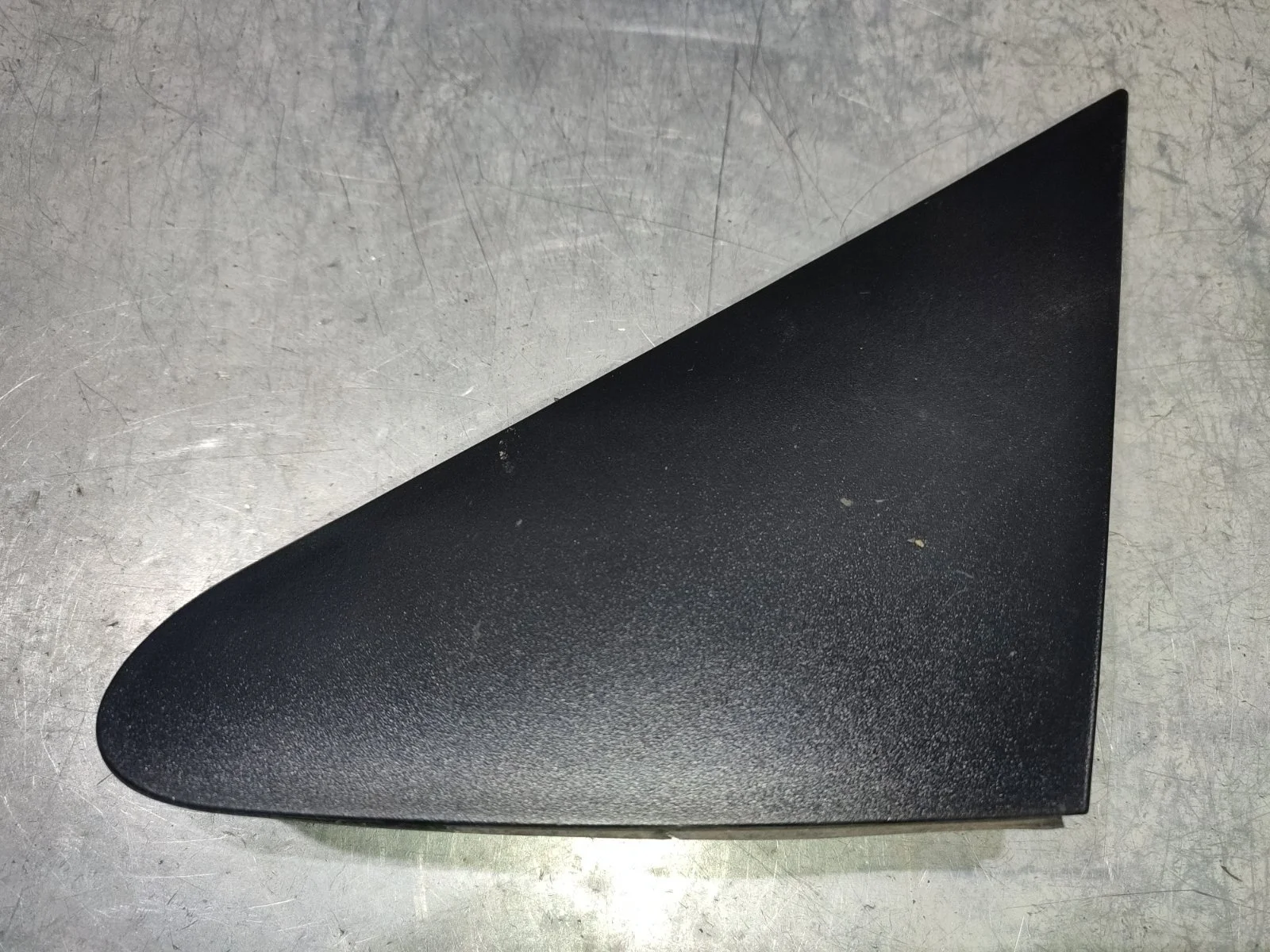 Накладка крыла (треуг.) SsangYong Actyon 2008 C100