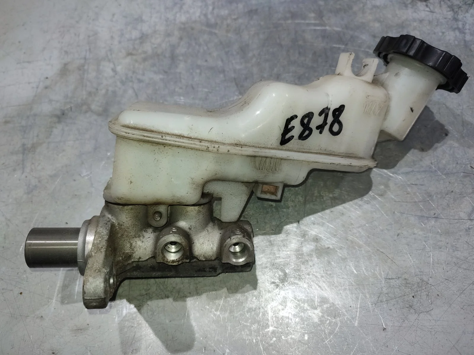 Главный тормозной цилиндр Ssangyong Actyon 2010> C200