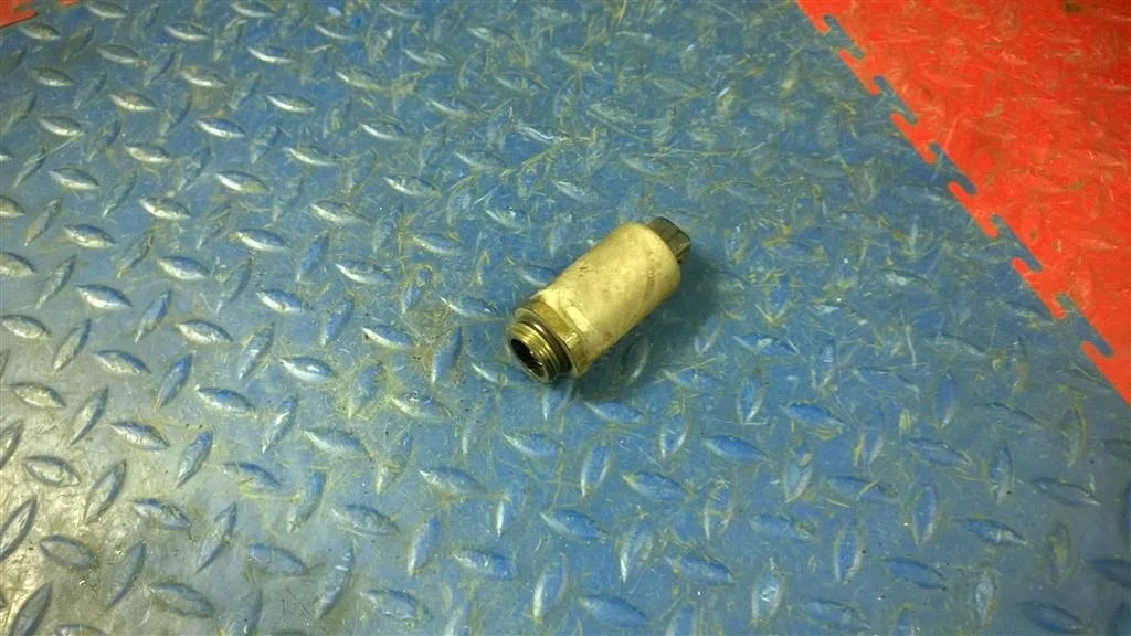 клапан электромагнитный BMW X5 E53  M54B30 231 лс 3.0i