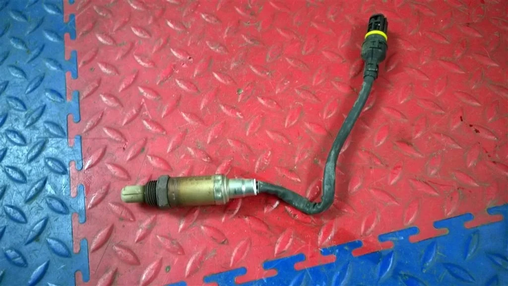 датчик кислородный лямбда-зонд BMW X5 E53  M54B30 231 лс 3.0i