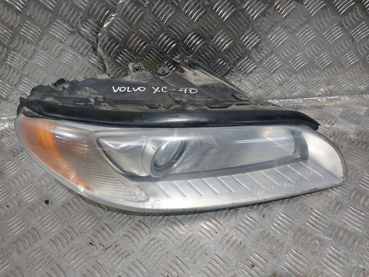 фара правая Volvo S80 2