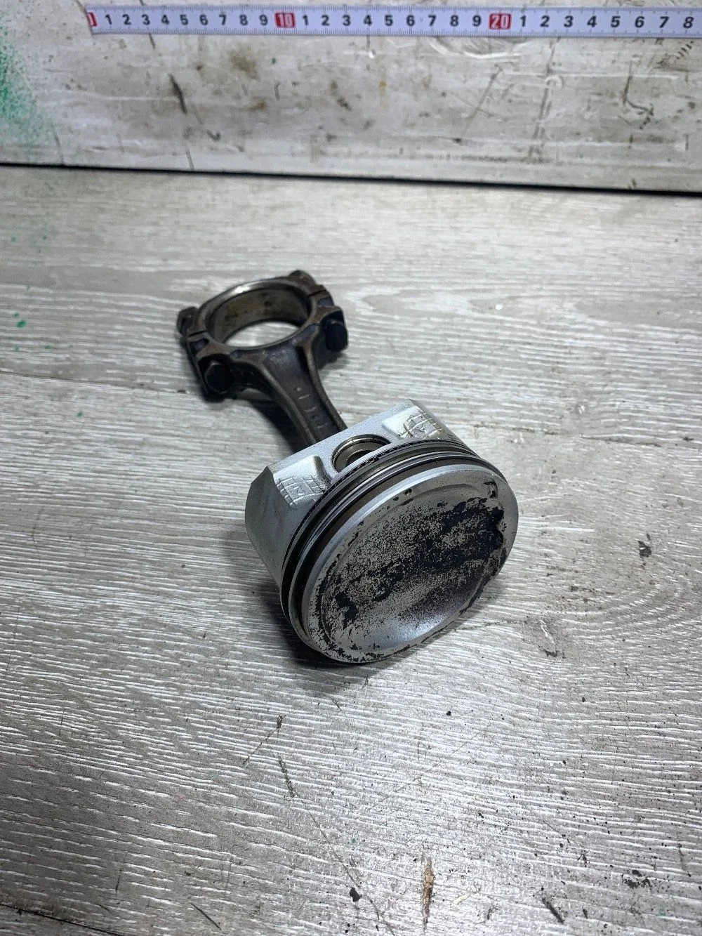 Поршень с шатуном Nissan Cube III (2008—2019)