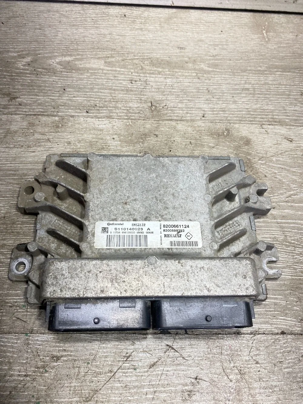 Блок управления двигателем Renault Logan I (2004—2009)
