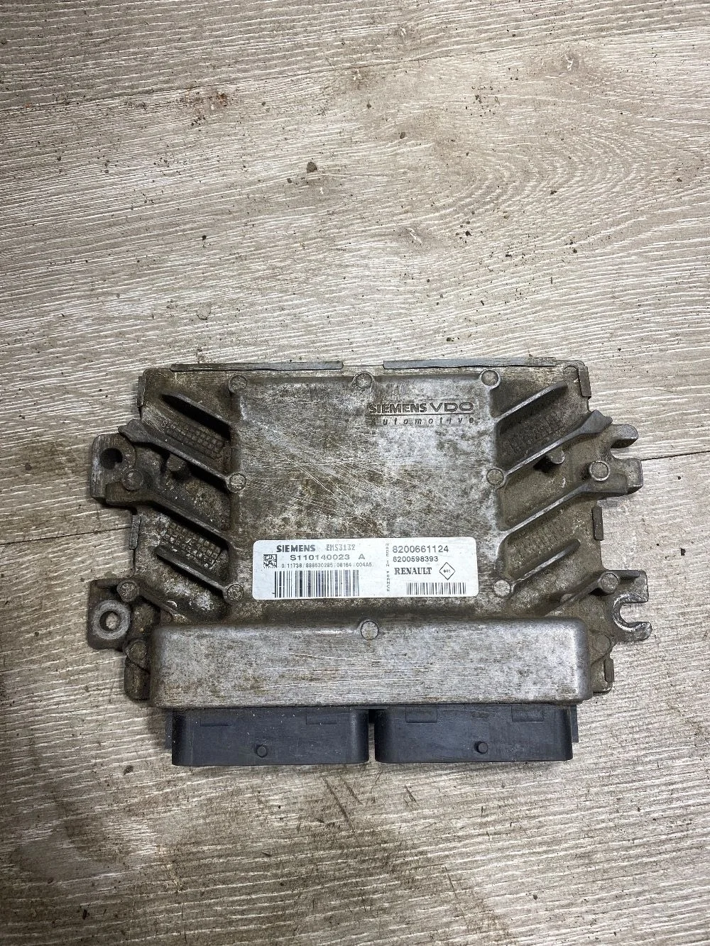 Блок управления двигателем Renault Logan I (2004—2009)