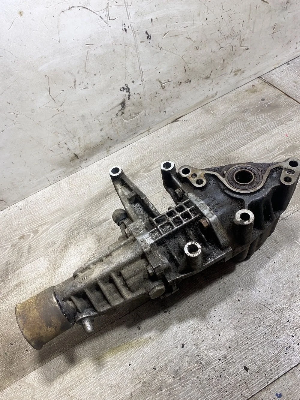 Коробка раздаточная Mitsubishi RVR I (1991—1997)