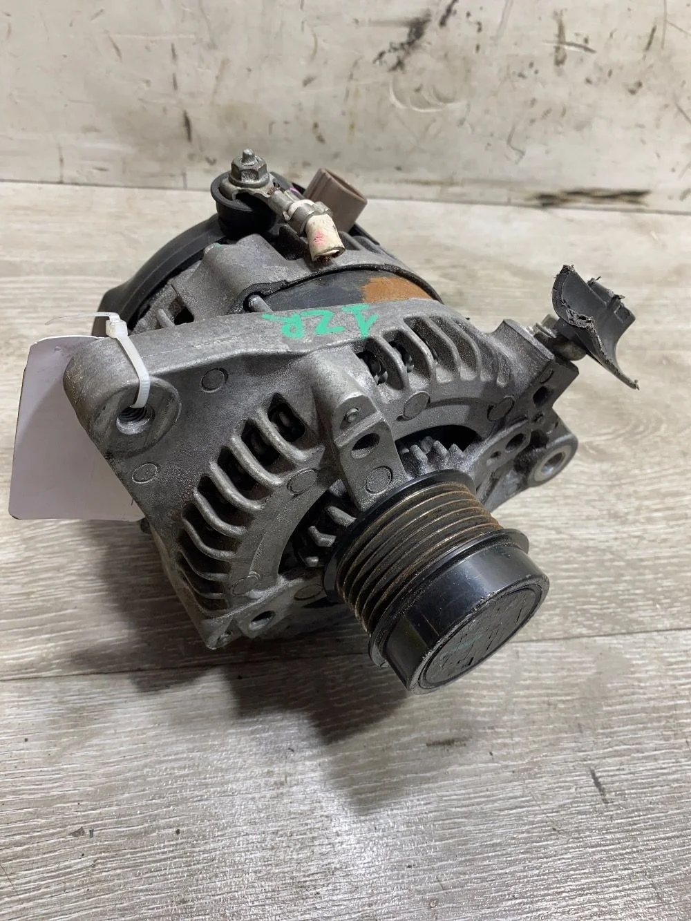 Генератор Toyota Auris E150 (2006—2010)