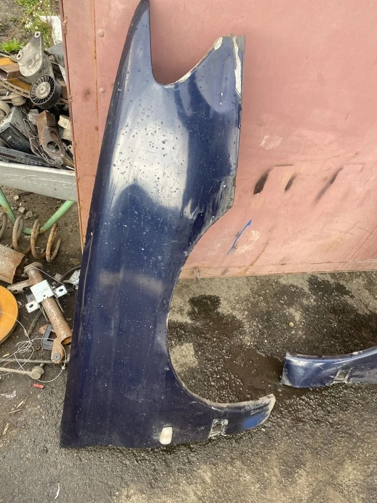 Крыло переднее правое Peugeot 406 I (1995—2003)