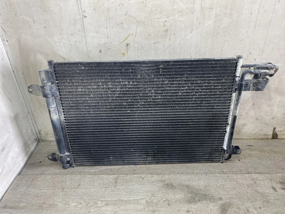Радиатор кондиционера SEAT Toledo III (2004—2009)