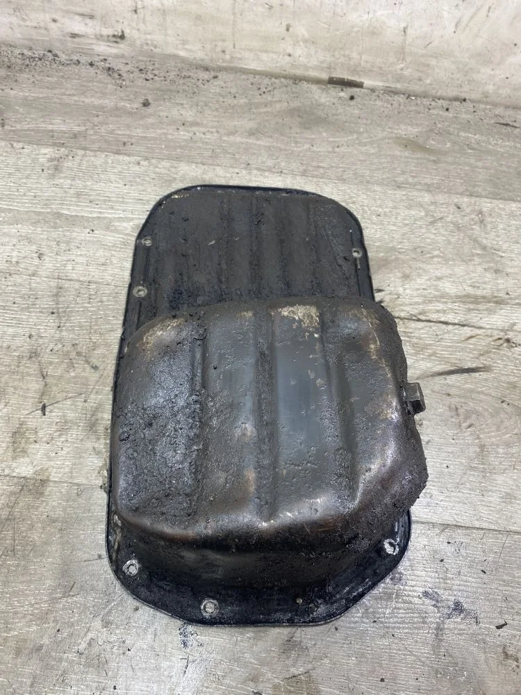 Поддон двигателя Hyundai Accent II рестайлинг (2002—2005)