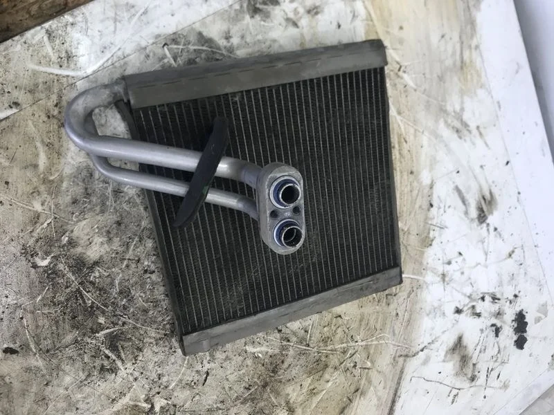 Осушитель системы кондиционирования Hyundai Solaris I (2010—2014)