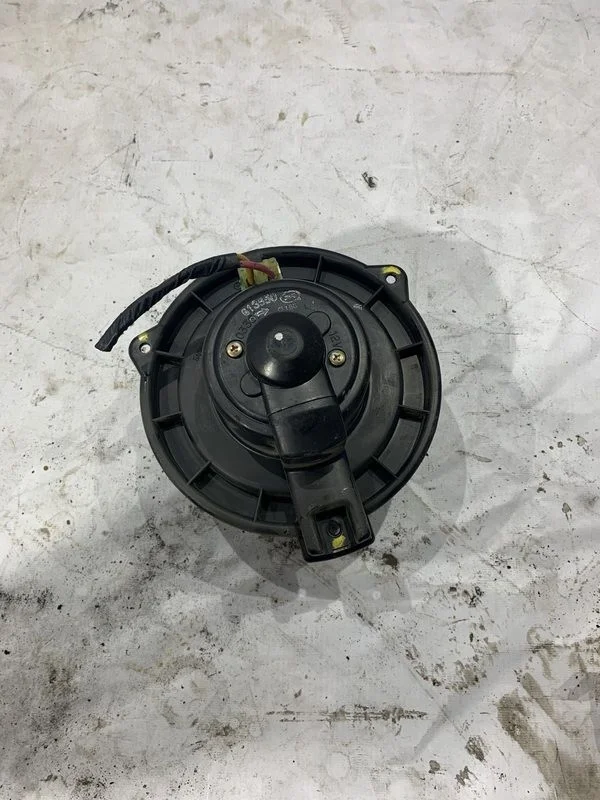 Моторчик отопителя Chevrolet Evanda I (2000—2006)